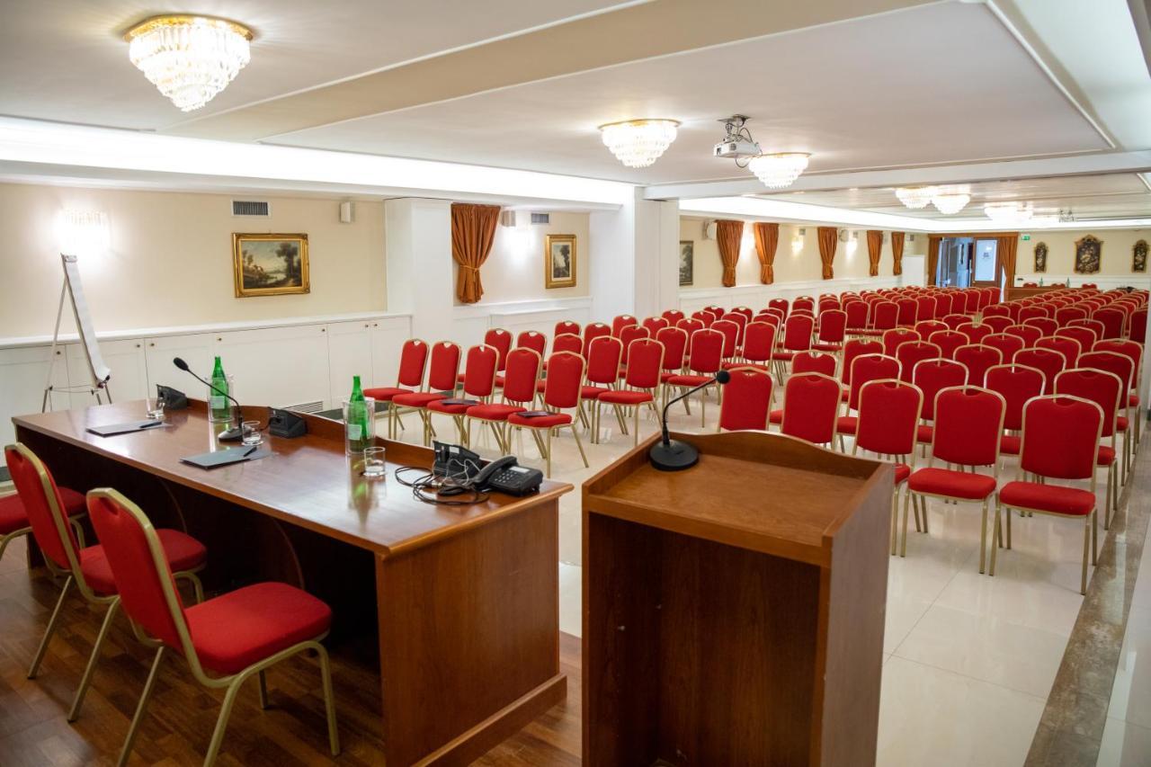 Bel Sito Hotel Due Torri Manocalzati Dış mekan fotoğraf