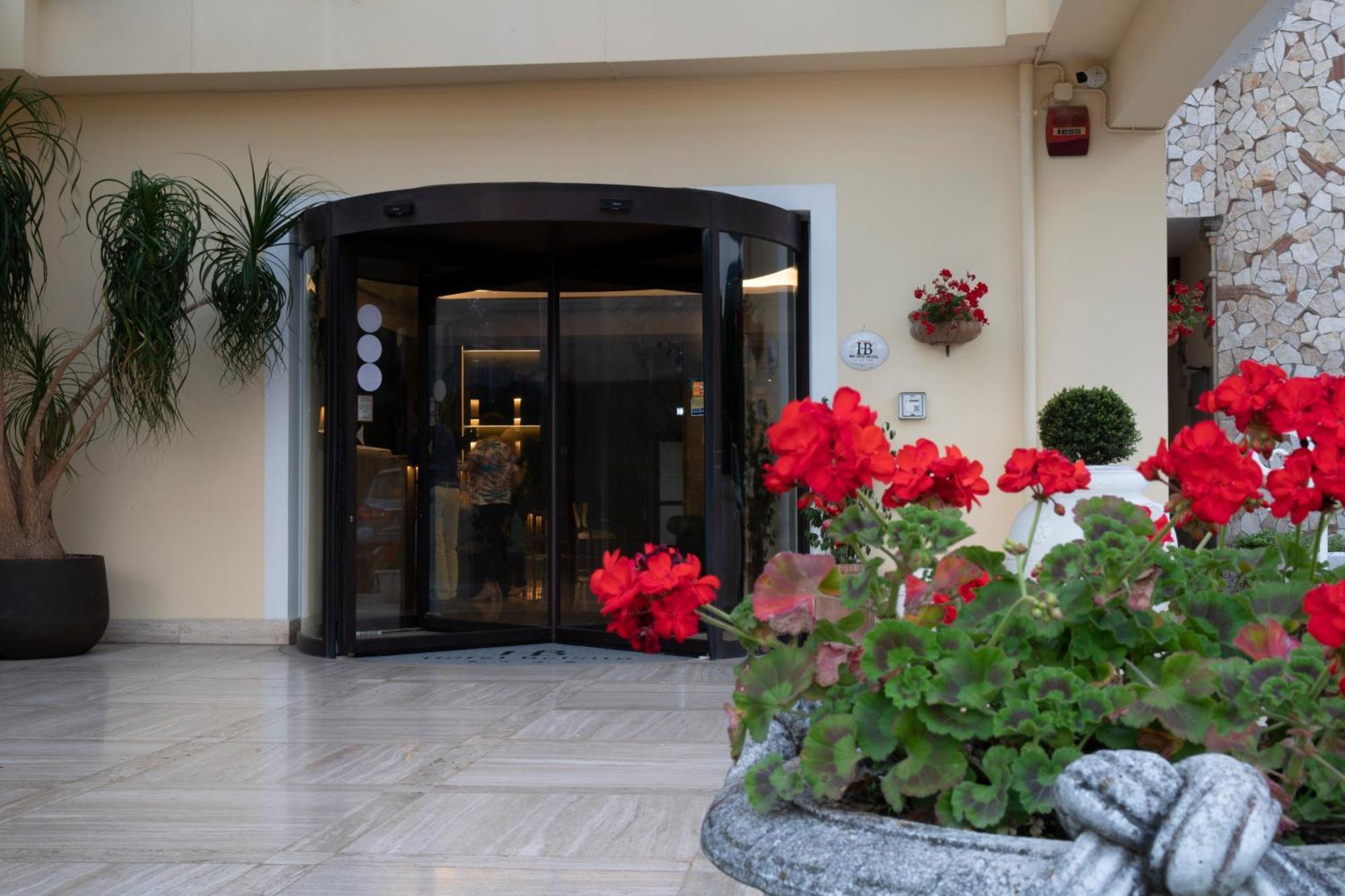 Bel Sito Hotel Due Torri Manocalzati Dış mekan fotoğraf