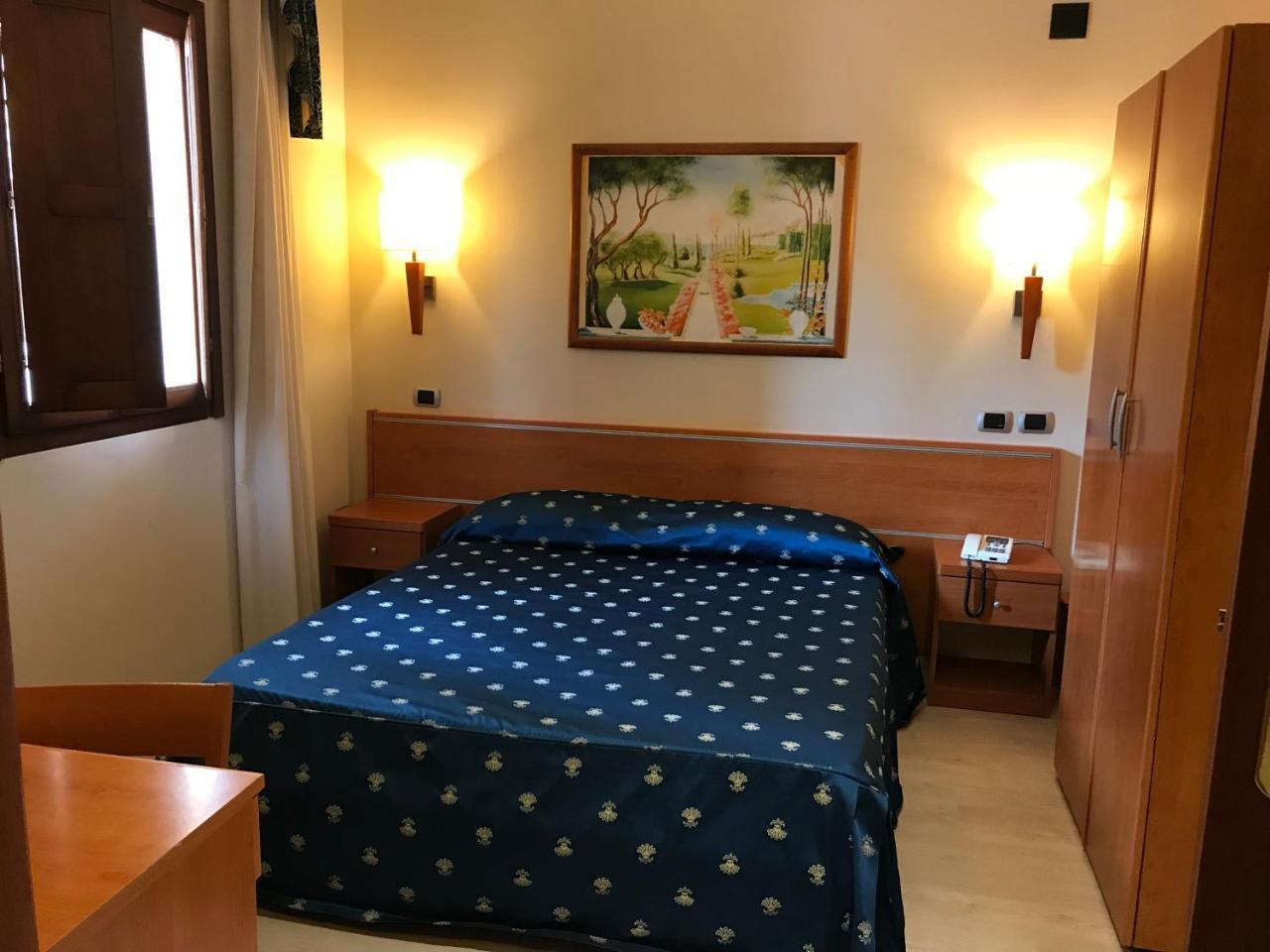 Bel Sito Hotel Due Torri Manocalzati Dış mekan fotoğraf